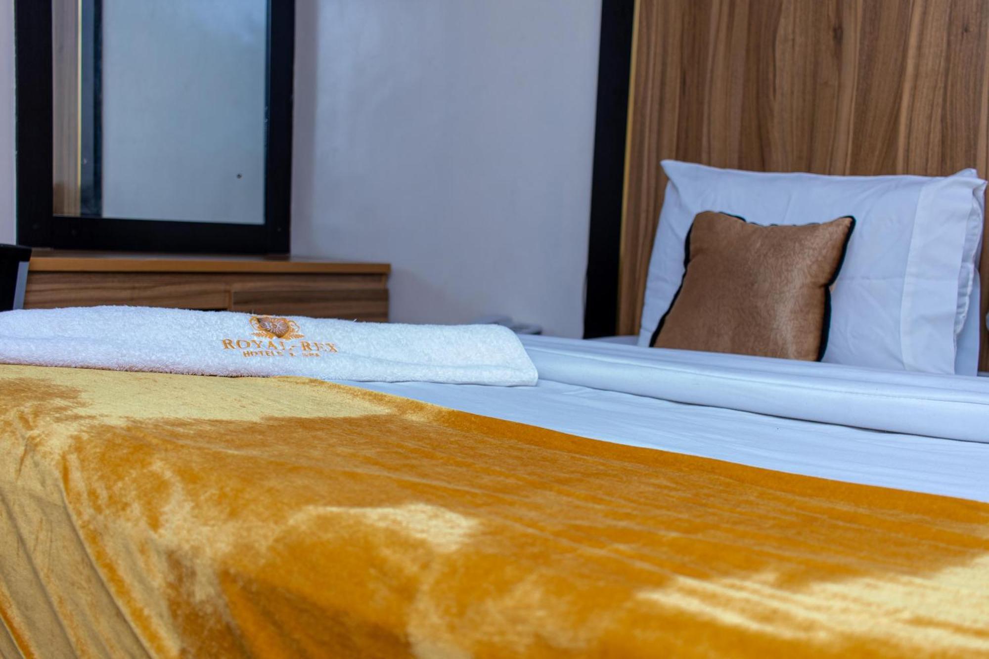 Royal Rex Hotels And Spa Lagos Exterior photo